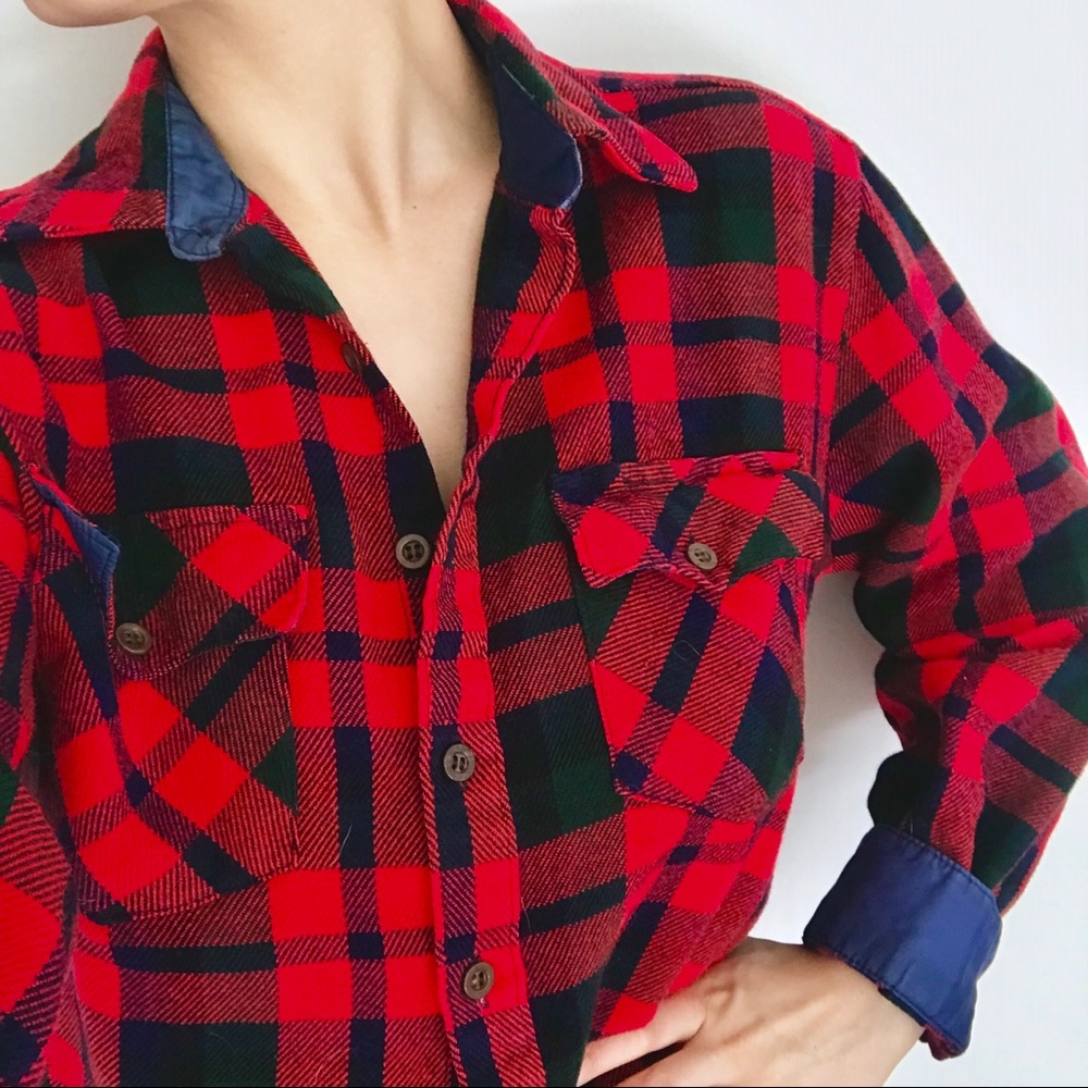 ❄️ VIRGIN ACRYLIC PLAID BUTTON DOWN SHIRT - Picture 3 of 7